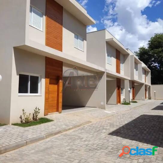 Casa em condomínio no bairro reserva real