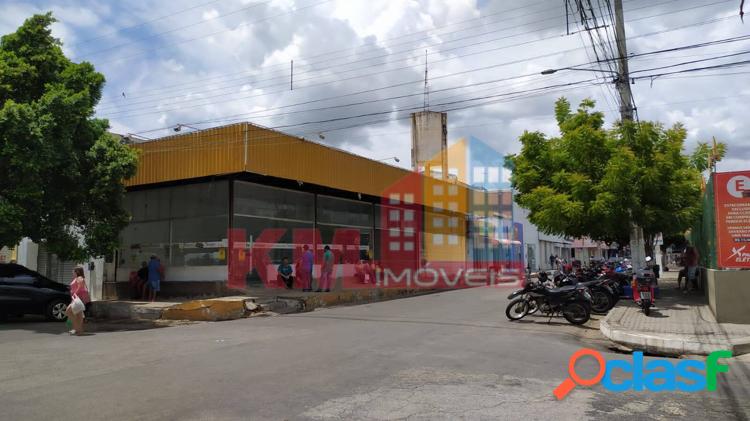 LOCAÇÃO! Amplo Prédio Comercial de esquina no Centro em Mossoró-RN! 5