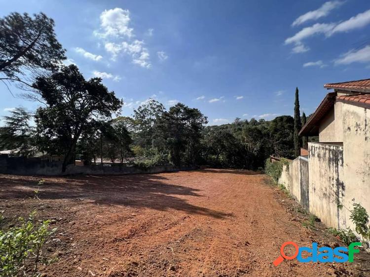 Lote Fazendinha, limpo, linda vista, pronto para construir! 2.765 m²!