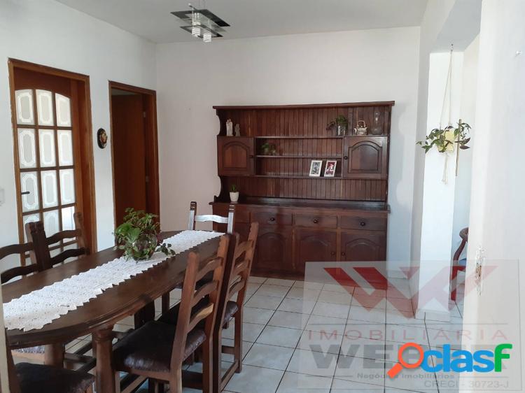 Ótimo ponto comercial + 2 casas no Jd. Simus por R$680.000,00