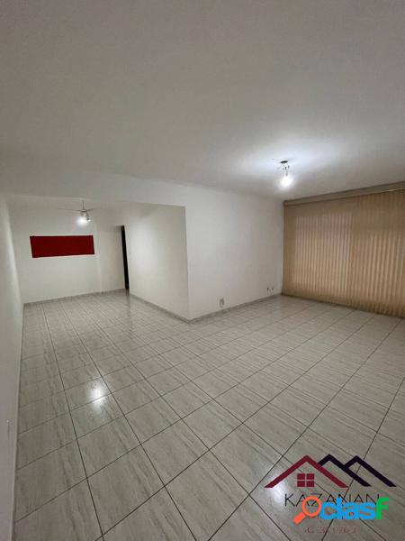 Apartamento de 3 dormitórios, sendo 1 suíte, santos