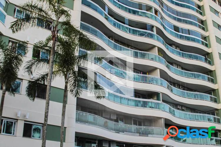 Apartamento exclusivo com vista maravilhosa para as américas e mar!