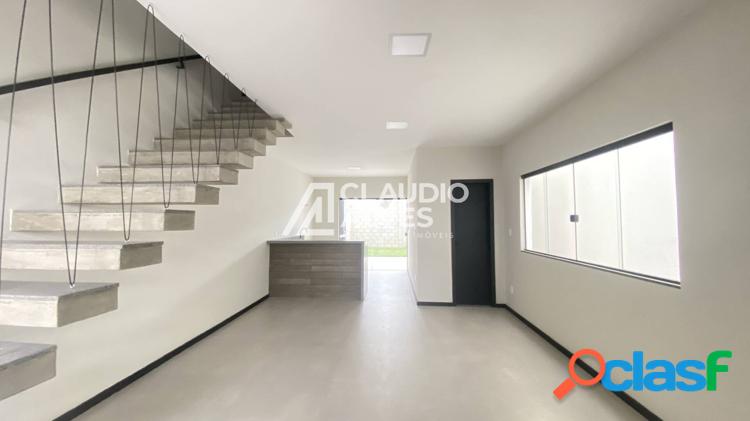CASA COM 3 QUARTOS SENDO 1 SUÍTE NO BAIRRO SIM 5