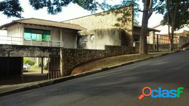 Ótima casa condomínio flamboyant atibaia