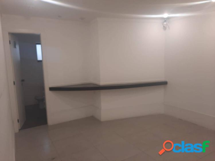 Sala Comercial Alphaville 71m² Ar Cond 4 salas Ideal para área da saúde