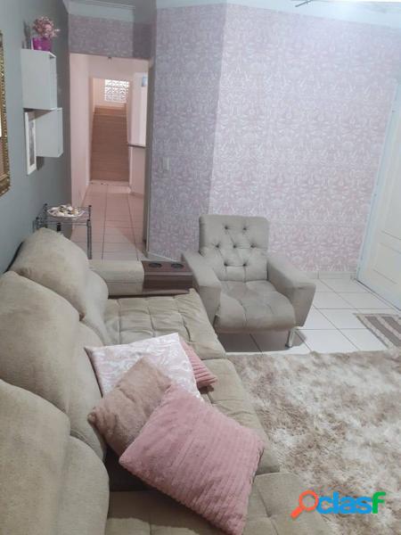 Casa geminada bem localizada para venda em Arujá!!! 4