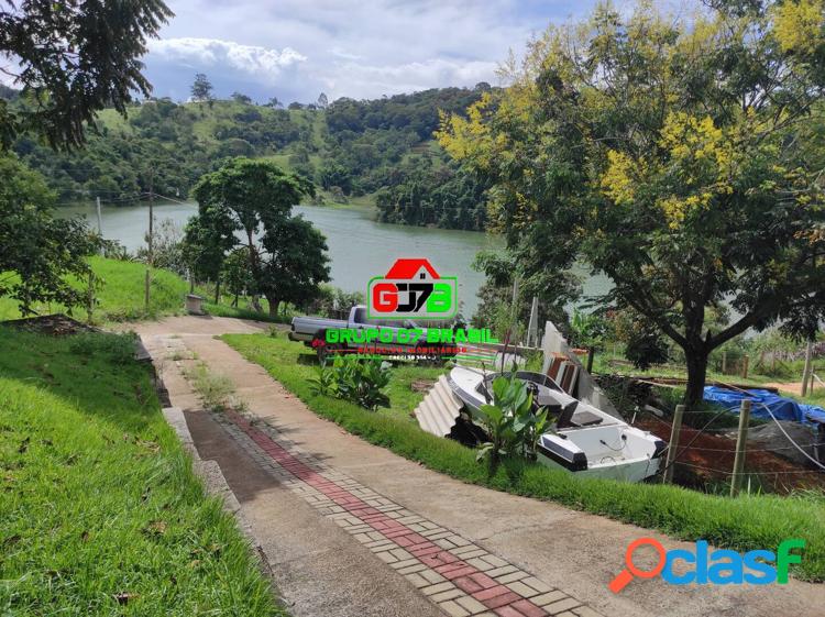 Chácara pé na água - beira da represa de jambeiro