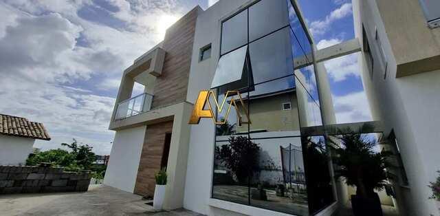 Casa duplex 4/4 sendo 3 suítes em pitangueiras - mgf imóveis