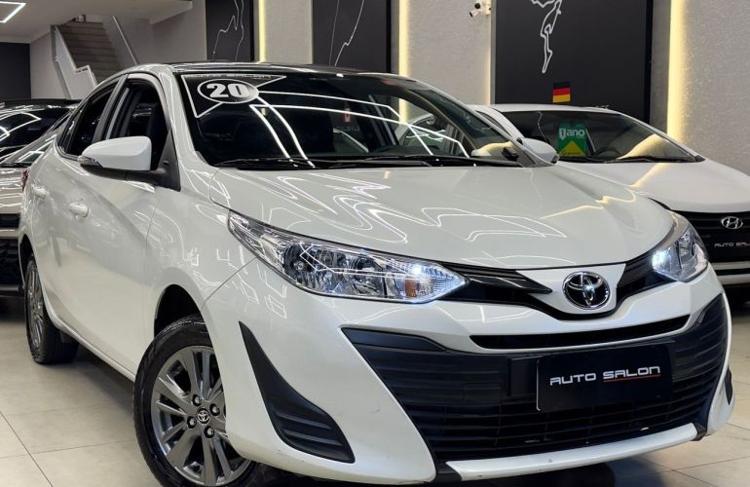 Toyota yaris 1.5 16v sedan xl plus connect multidrive / 2020