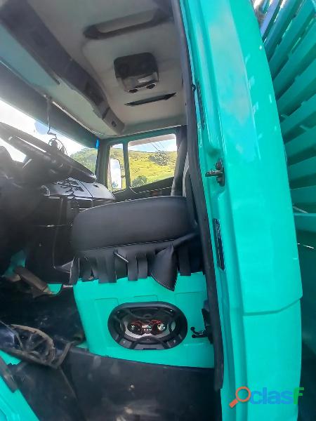 Mercedes Benz 1418 Carroceria 6