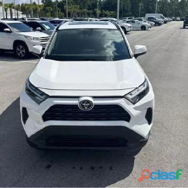 Toyota RAV4 2022 XLE Toyota RAV4 2022 XLE